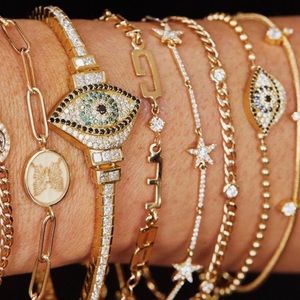 Meet your Posher, Carson